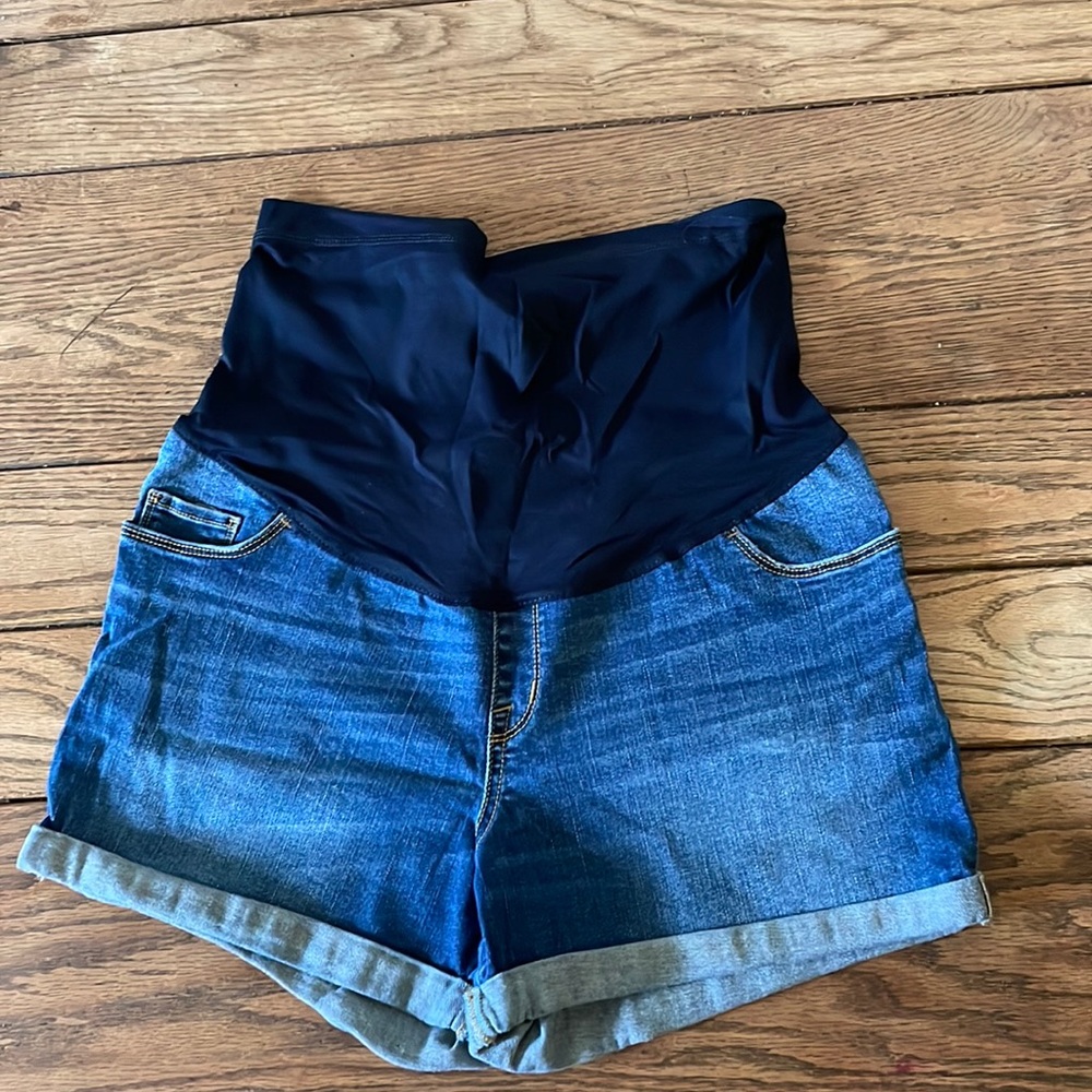 Maternity Shorts Denim Size Medium
